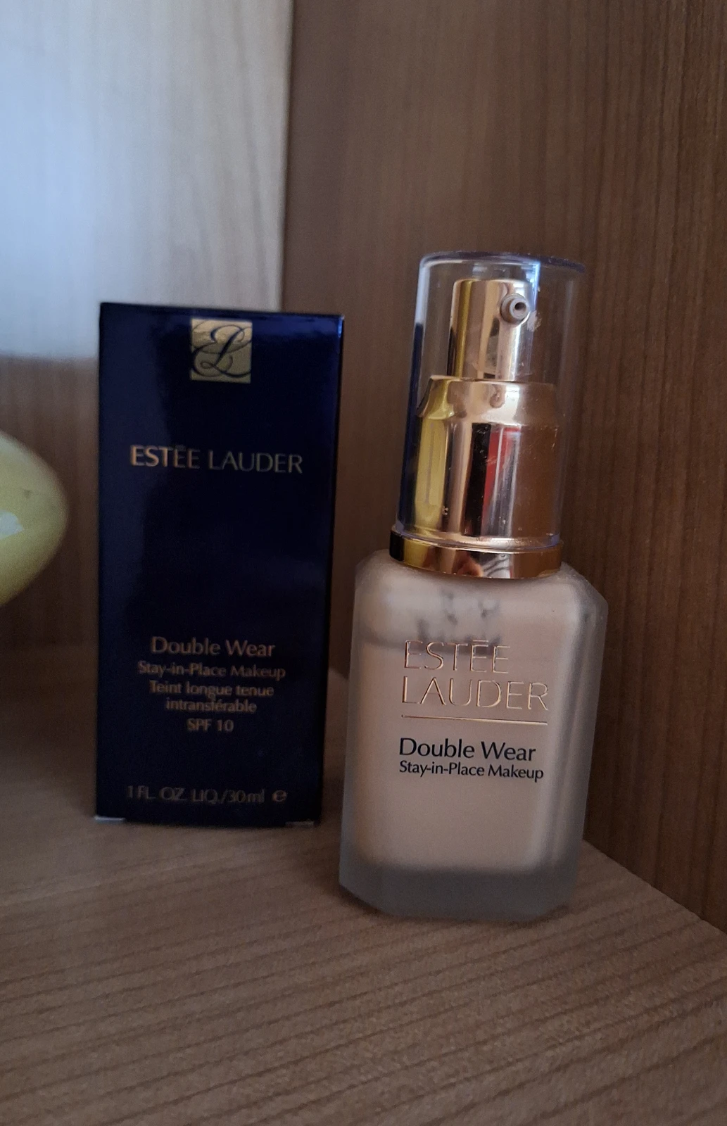 ESTEE LAUDER Double Wear 2N1