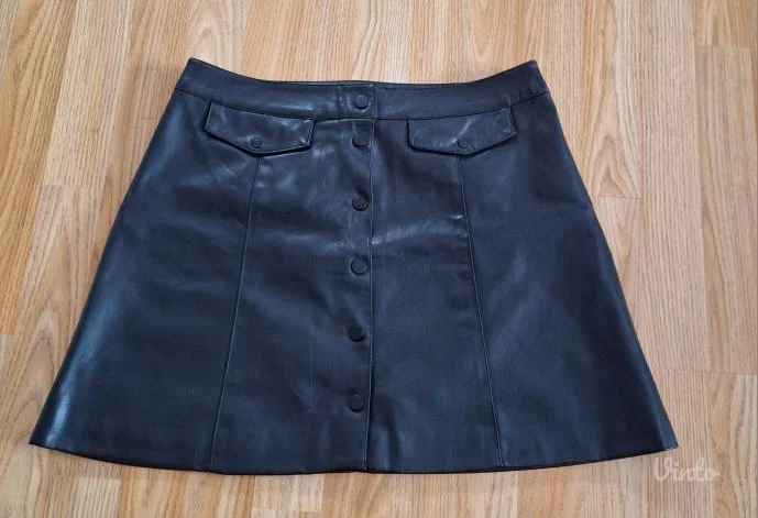 Suknja od veštačke kože