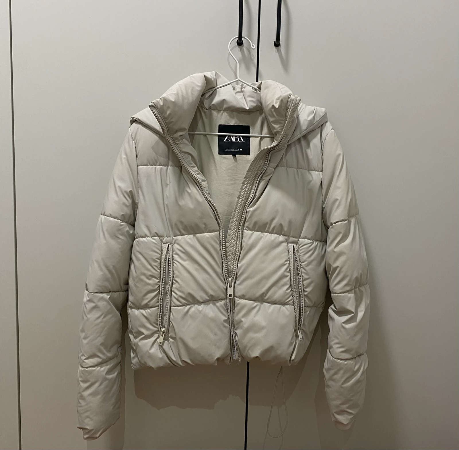 Zara jakna / XS