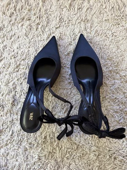 Zara stikle NOVE