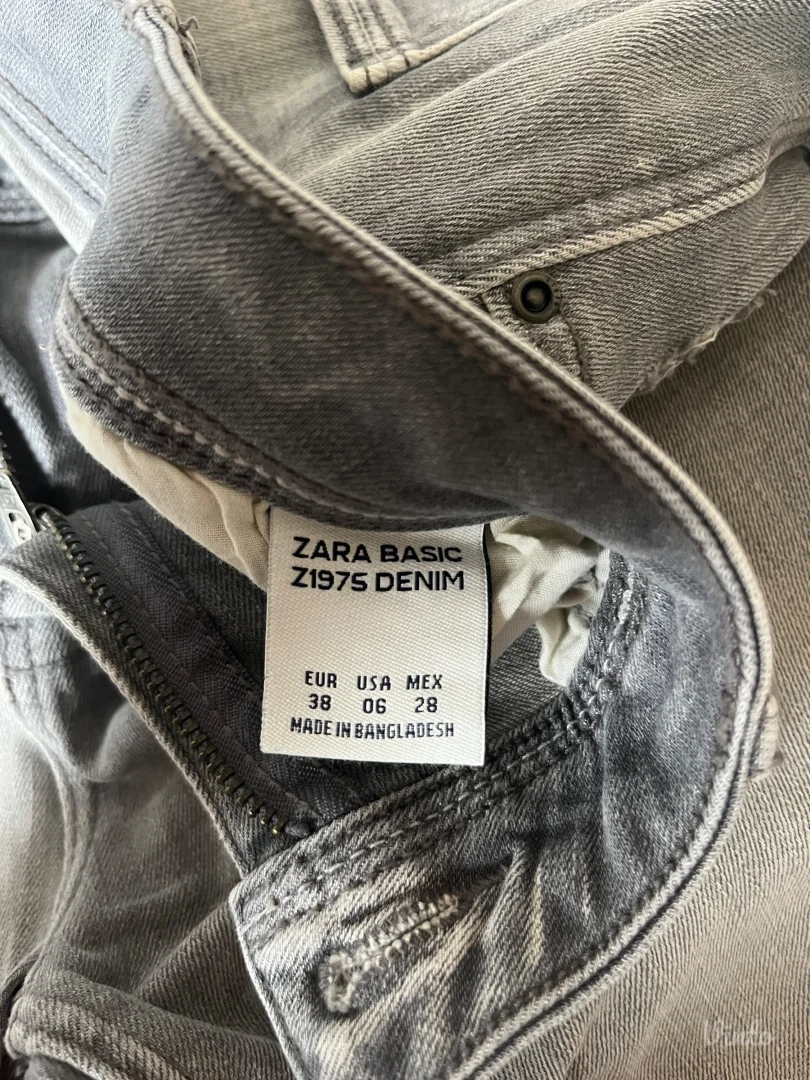 Zara slim fit farmerke 38