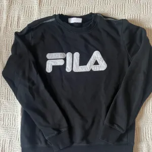 Fila Dukserica