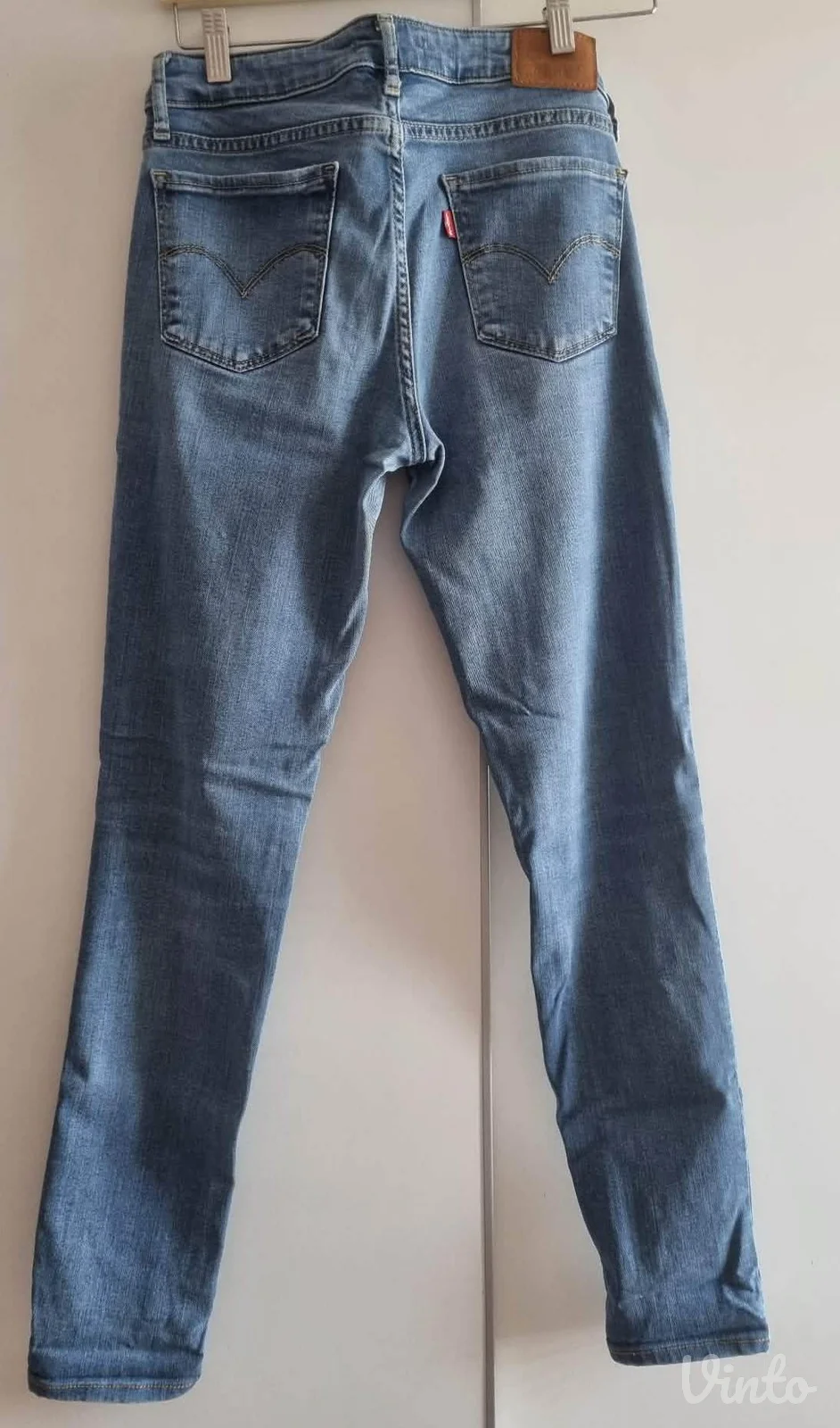 Levis farmerice