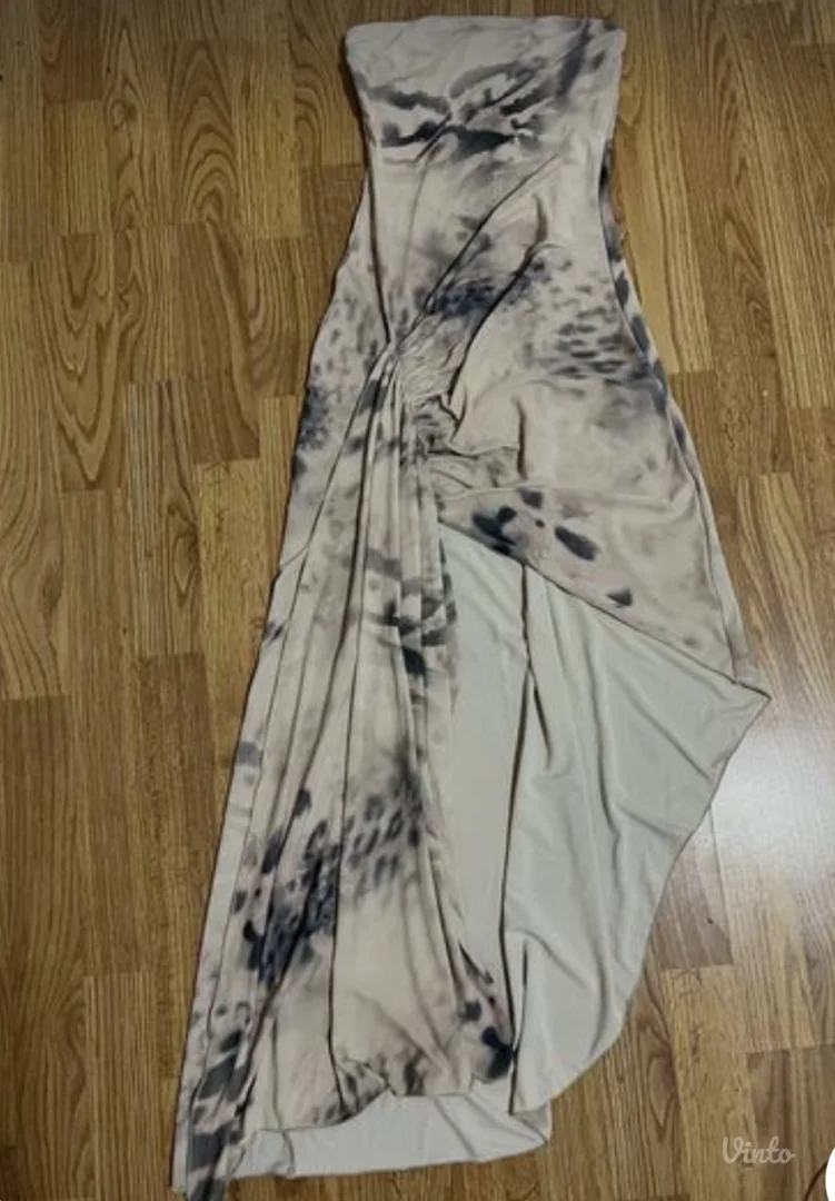 Nova bershka top haljina