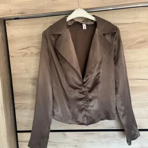 Saten korset košulja