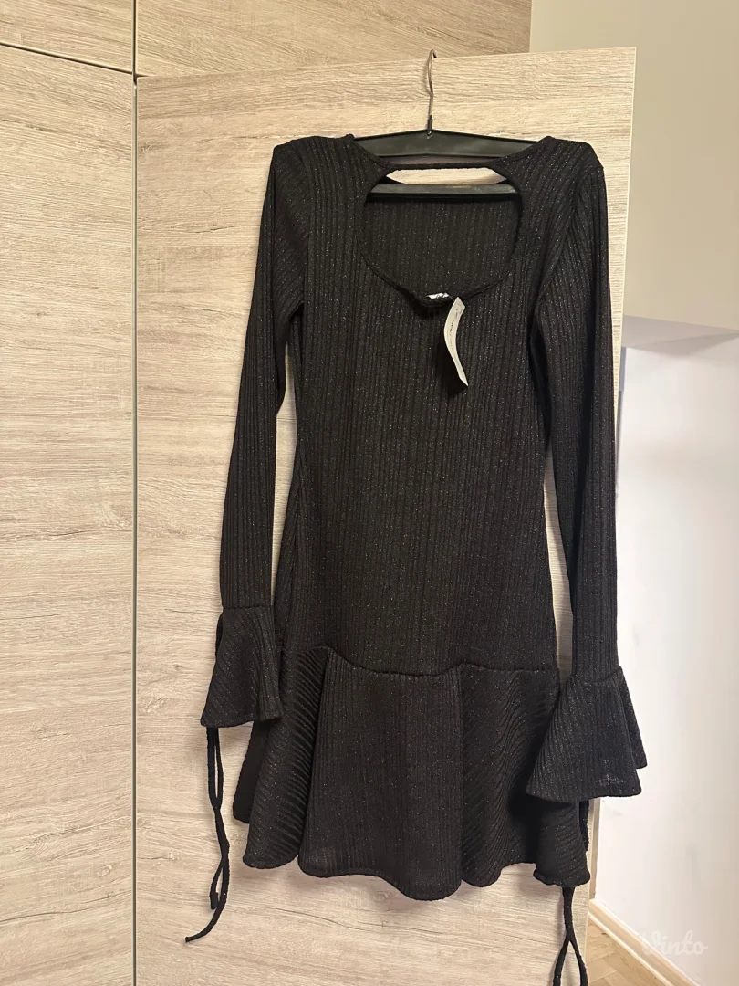 Prelepa svetlucava haljina