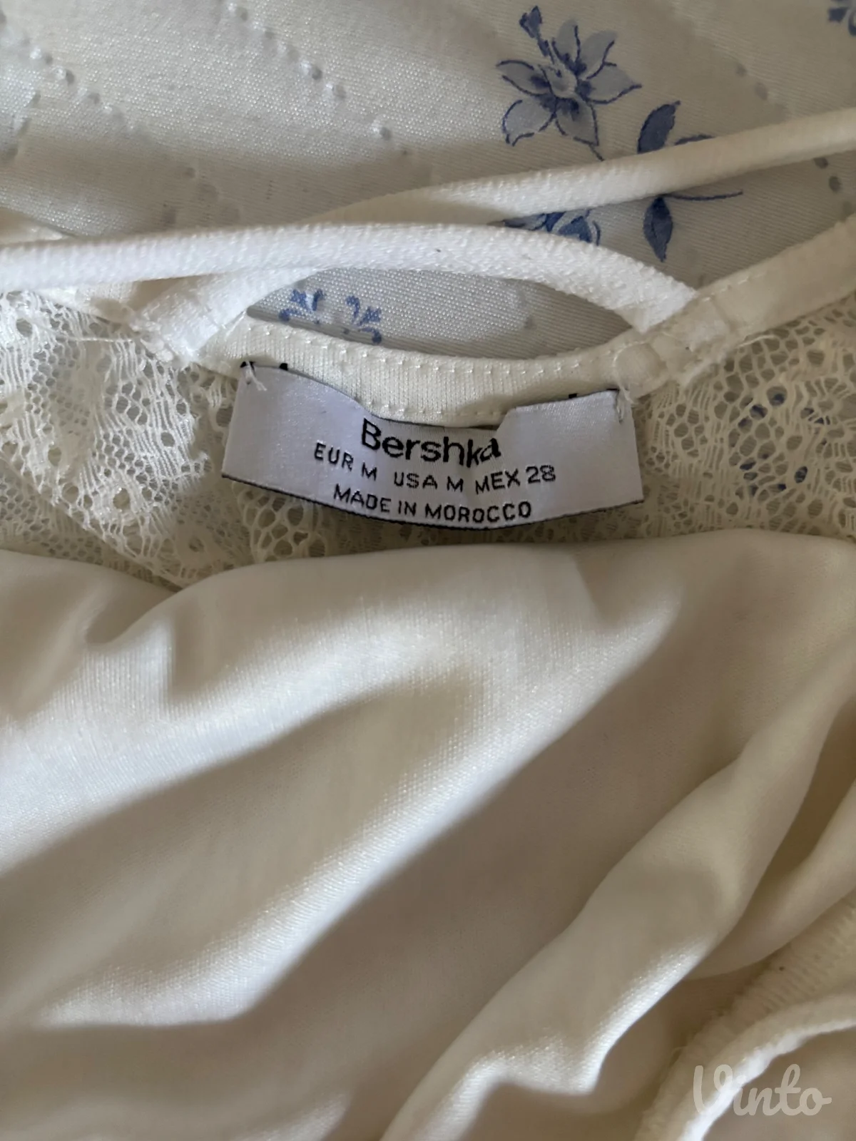 Čipkani Beli Bodi