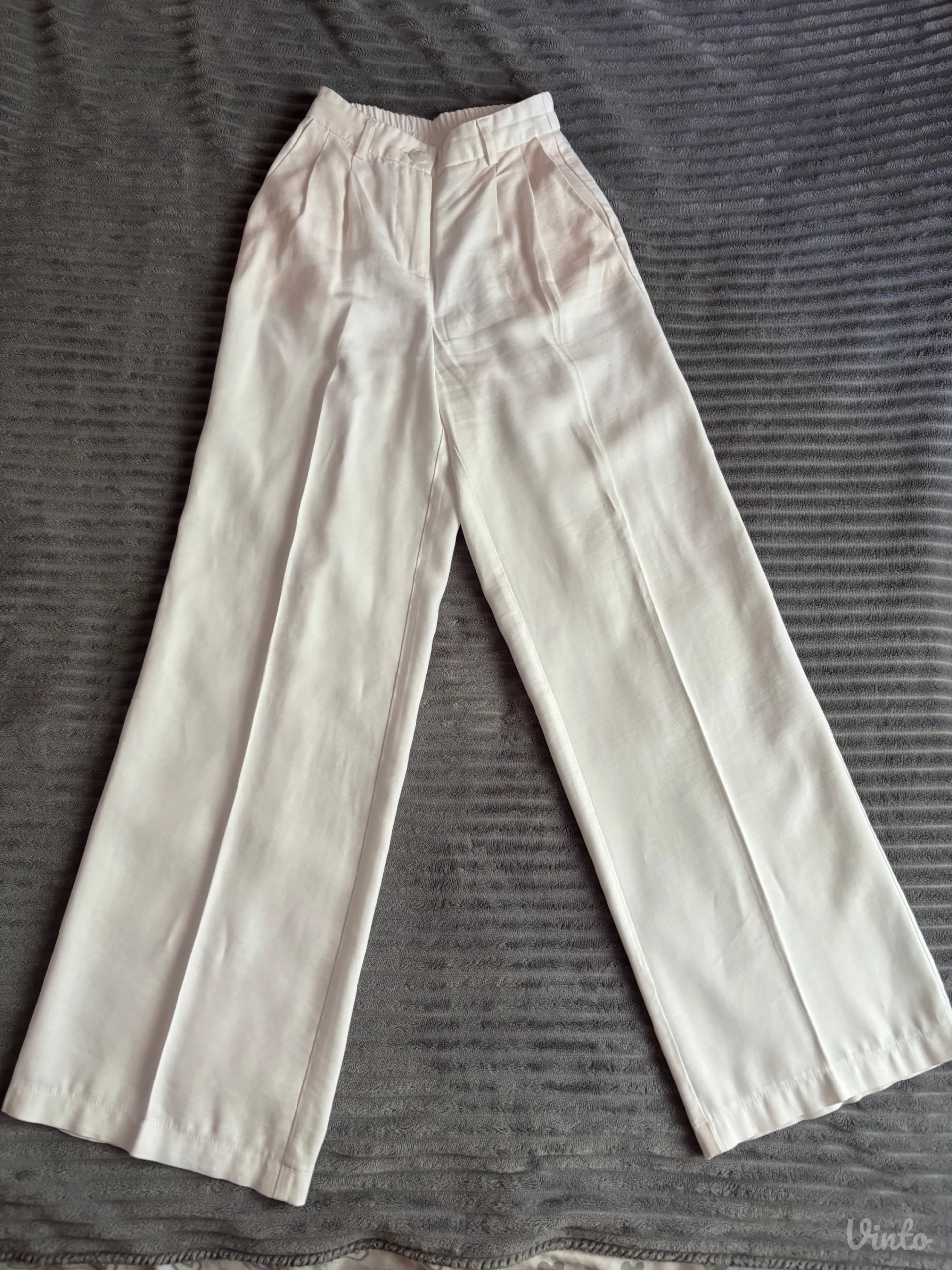 New Yorker elegantne pantalone