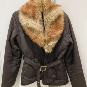 Ženska jakna sa krznom