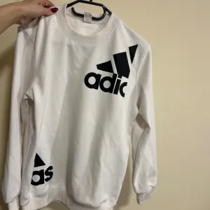 adidas duks s-m velicina