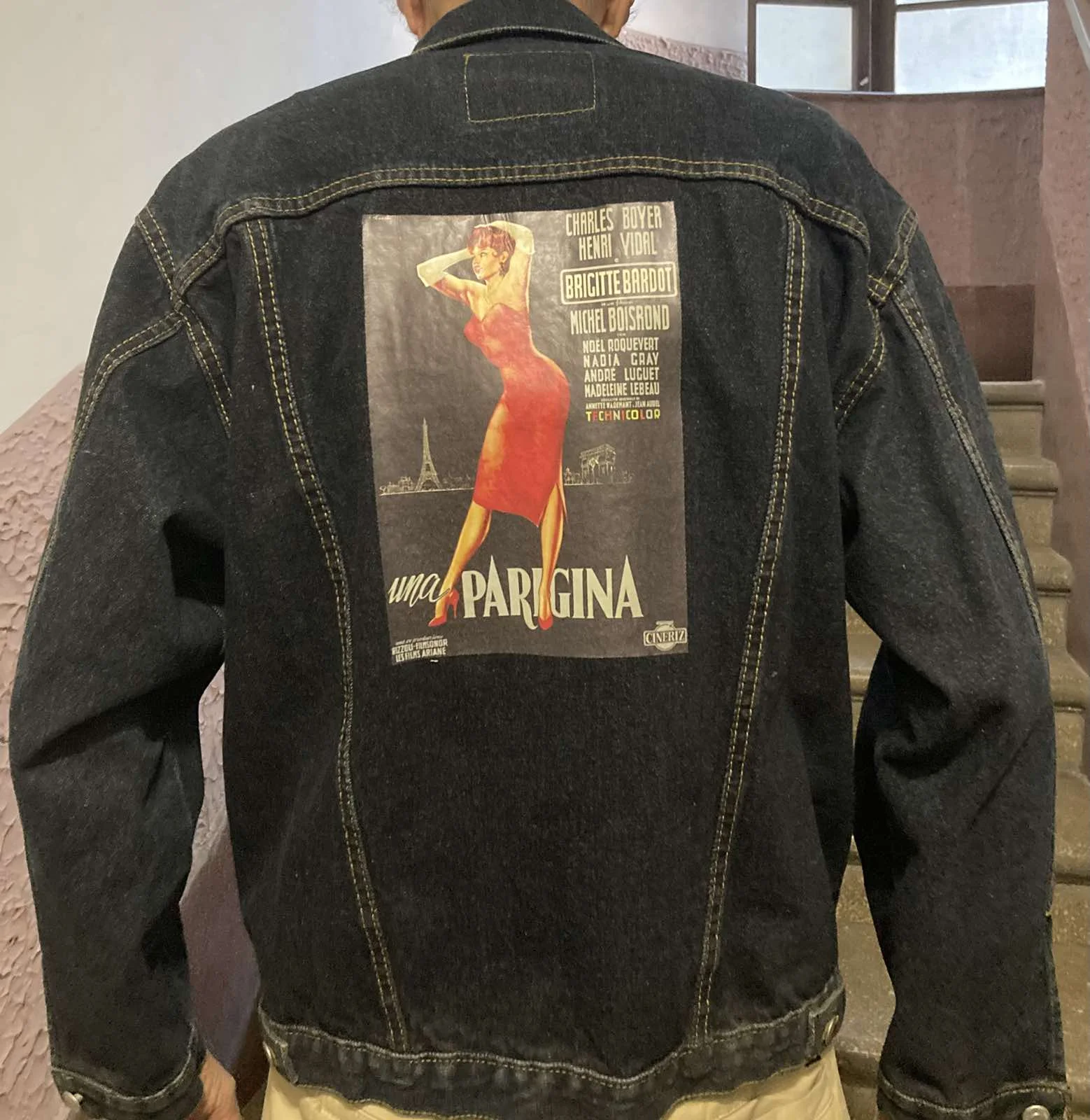 Levis 501 Briggit Bardot teksas jakna crna