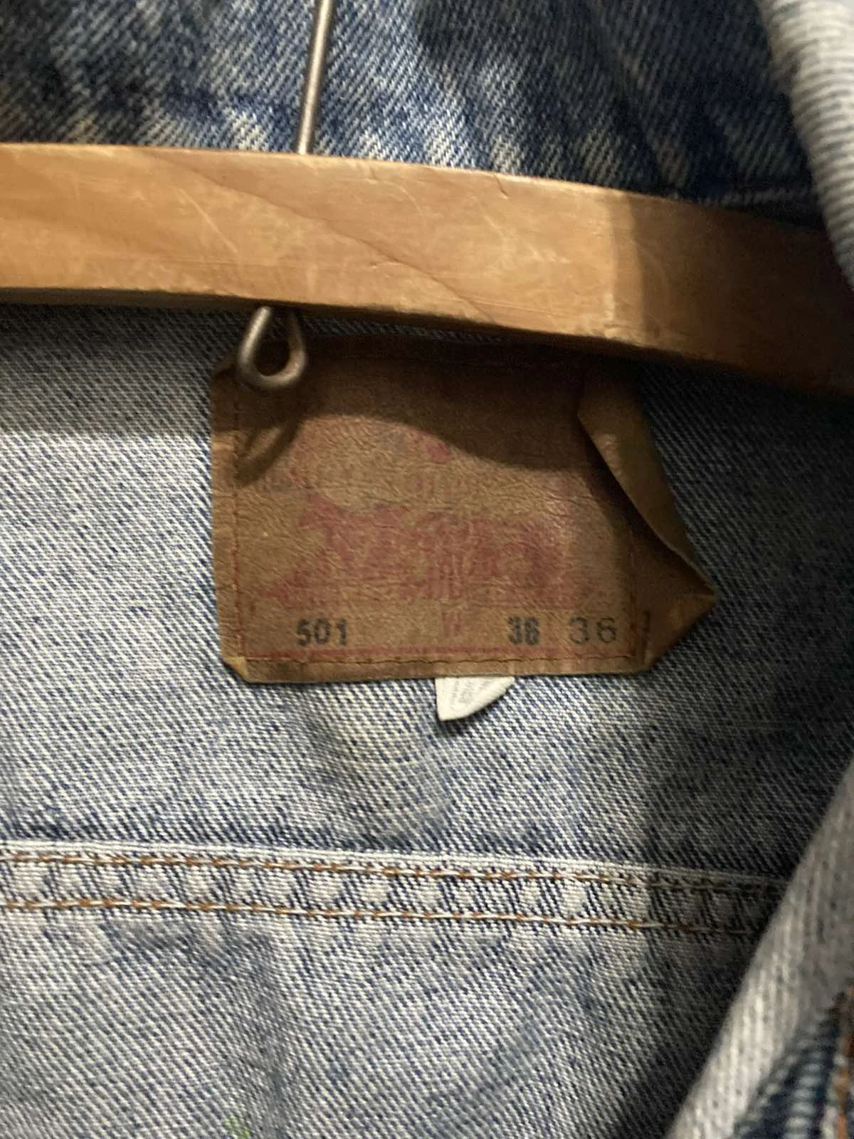 Levis 501 teksas jakna