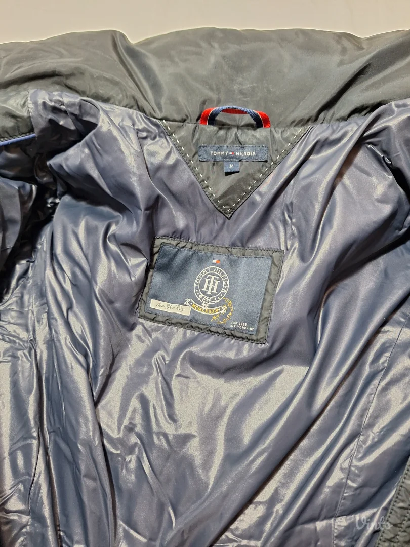 Tommy hilfiger jakna