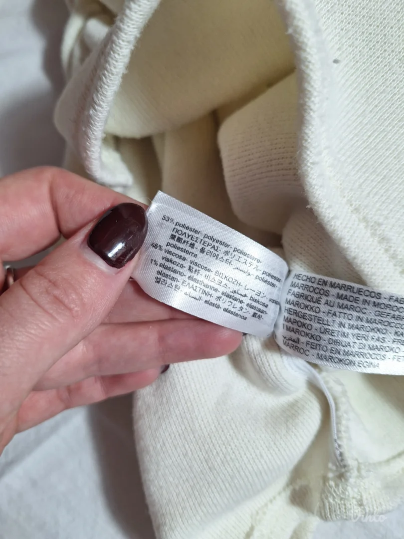 Zara bluzica sa kragnom