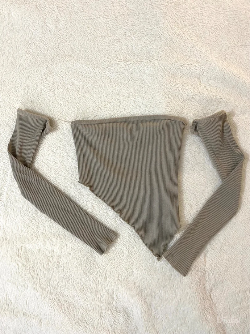 Bershka Top sa Rukavima