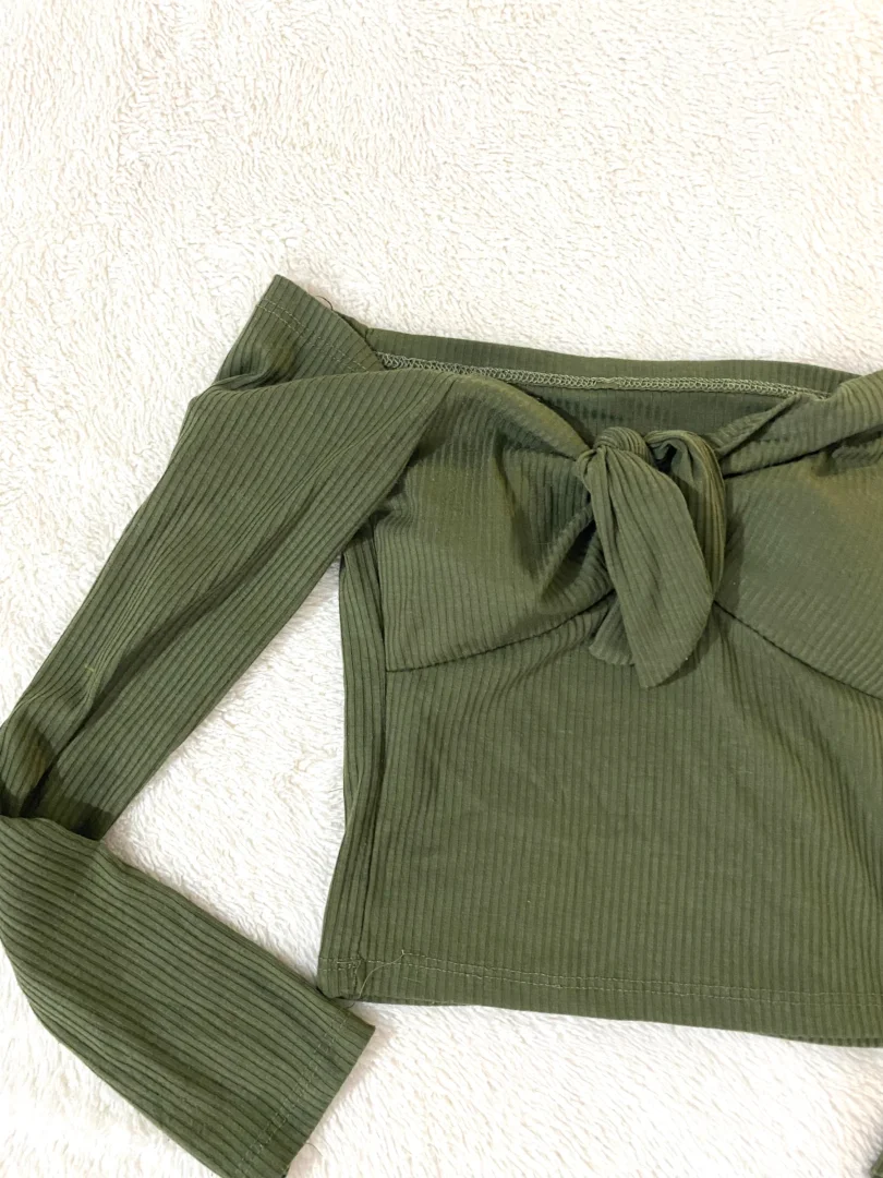 Zeleni Top Sa Rukavima