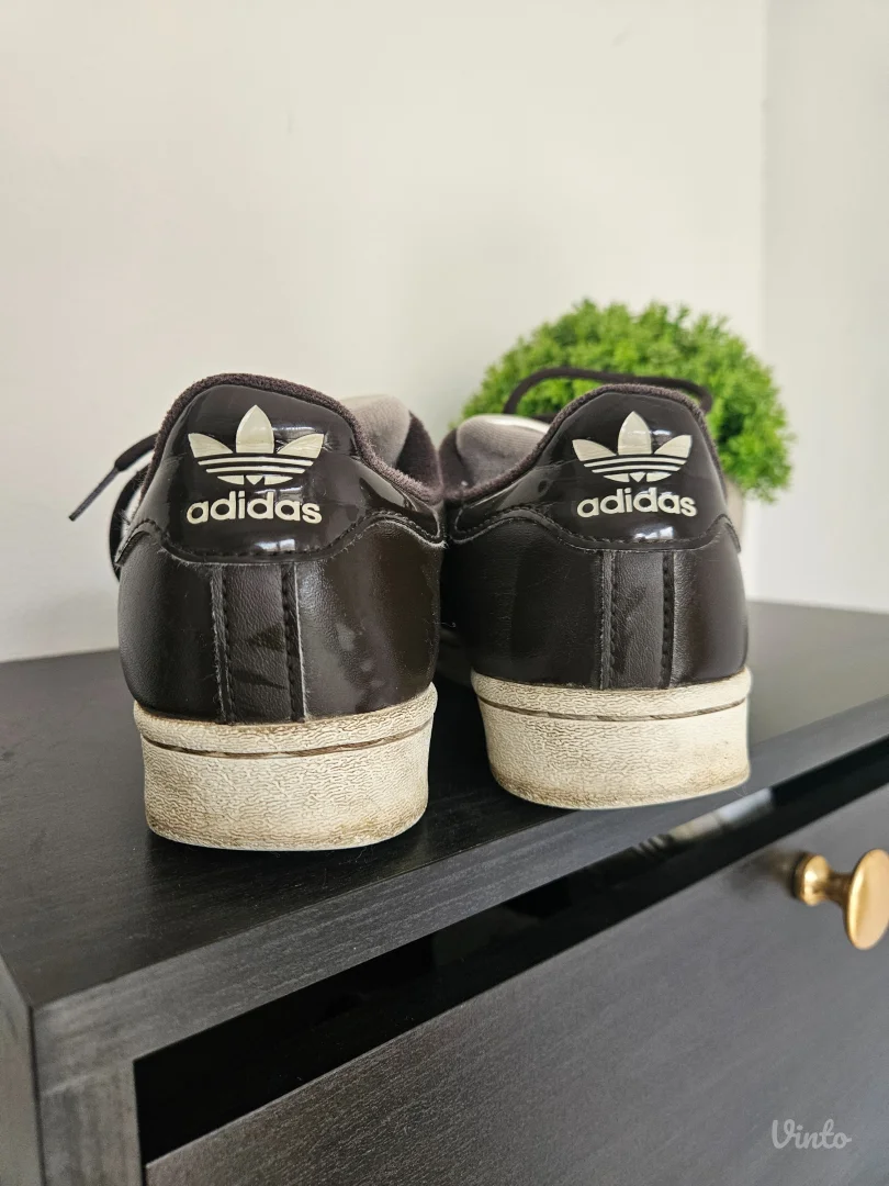 Adidas superstar 36