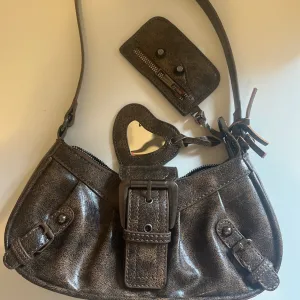 Shein torbica braon