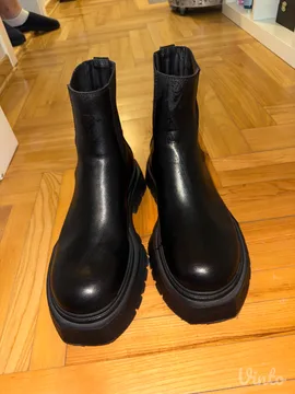 Zara muške čizme