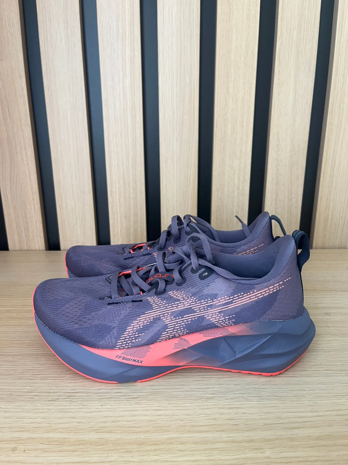 Patike za trčanje - Asics novablast 5