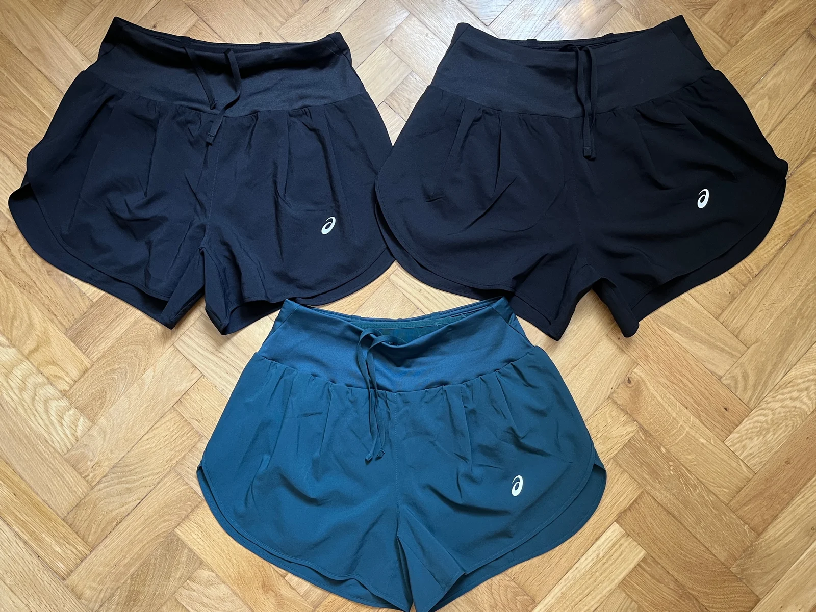 Asics ženski sportski šortsevi
