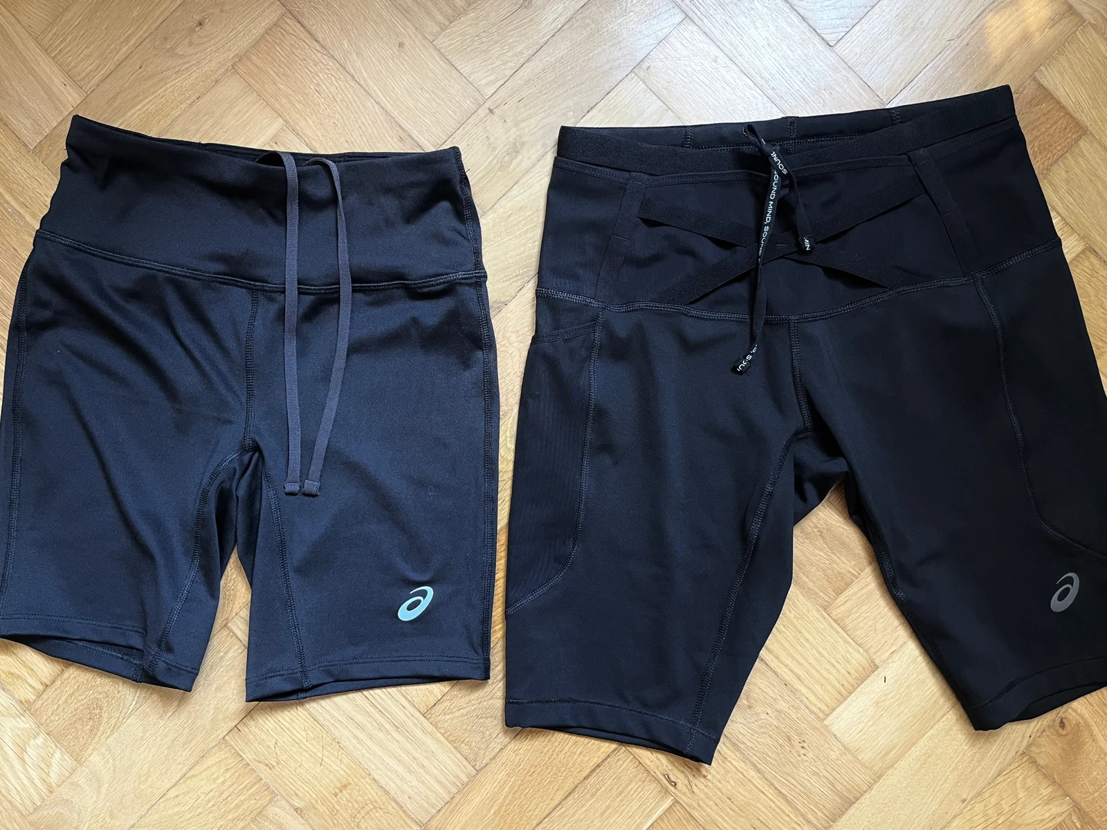 Asics ženski bickilistički šorts (XS i S)