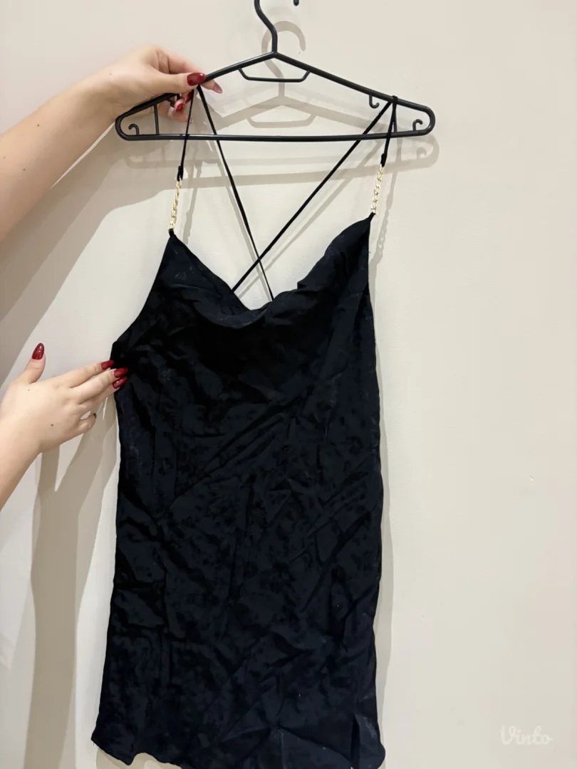 Zara- crna zenska haljina