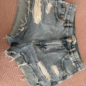 Pull & Bear teksas sorc