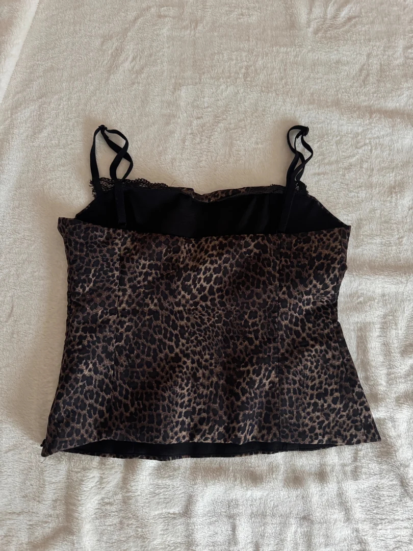 Zara leopard top (S)
