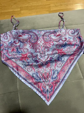 Marama crop top sinsay velicina XL