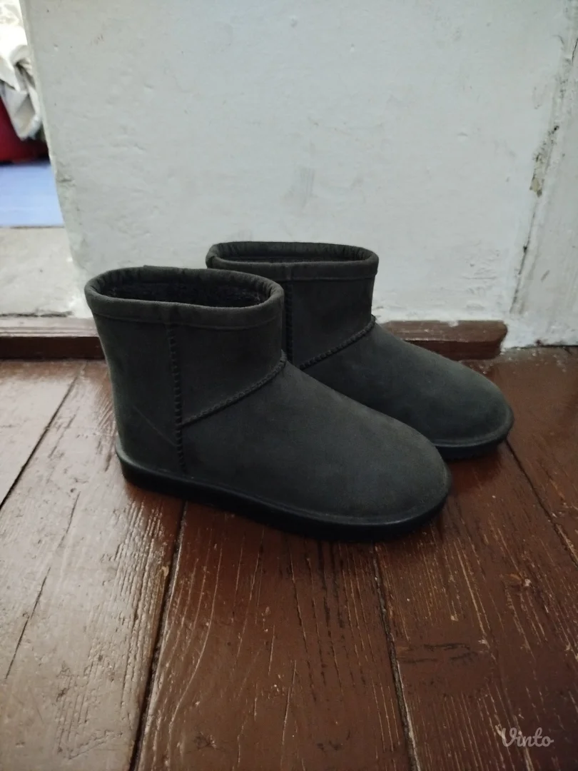 Ženske čizme- Obuća Metro