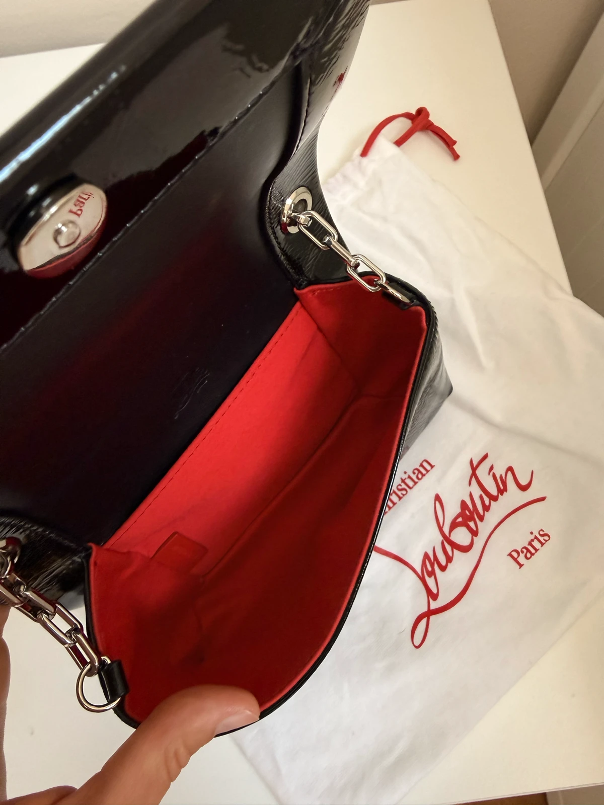 Louboutin torbica
