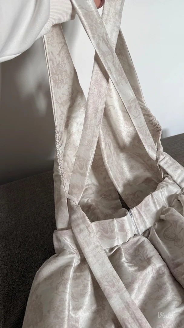 UNIQUE By Iv haljina