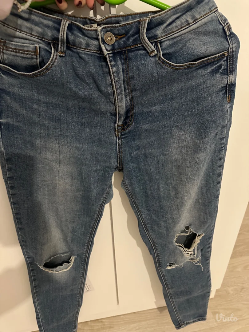 Stradivarius Farmerice