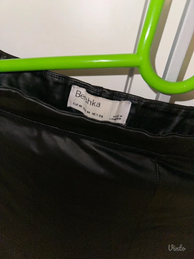 Bershka kozne helanke