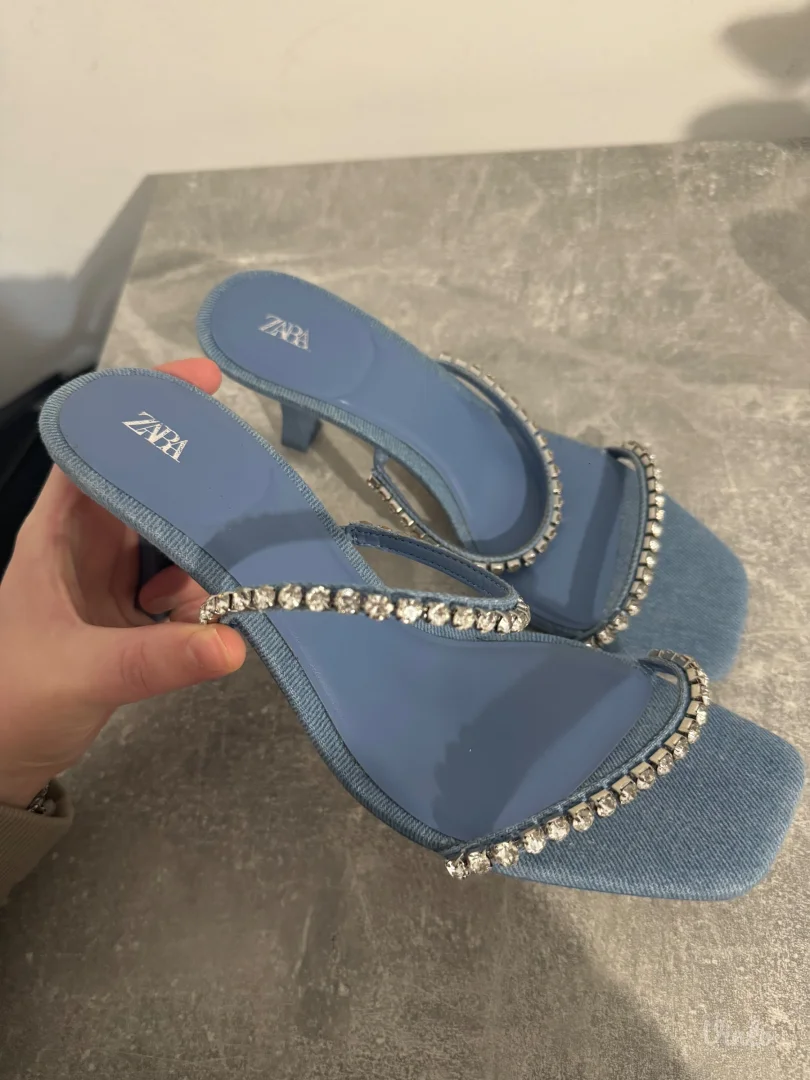 Zara nove sandale  39