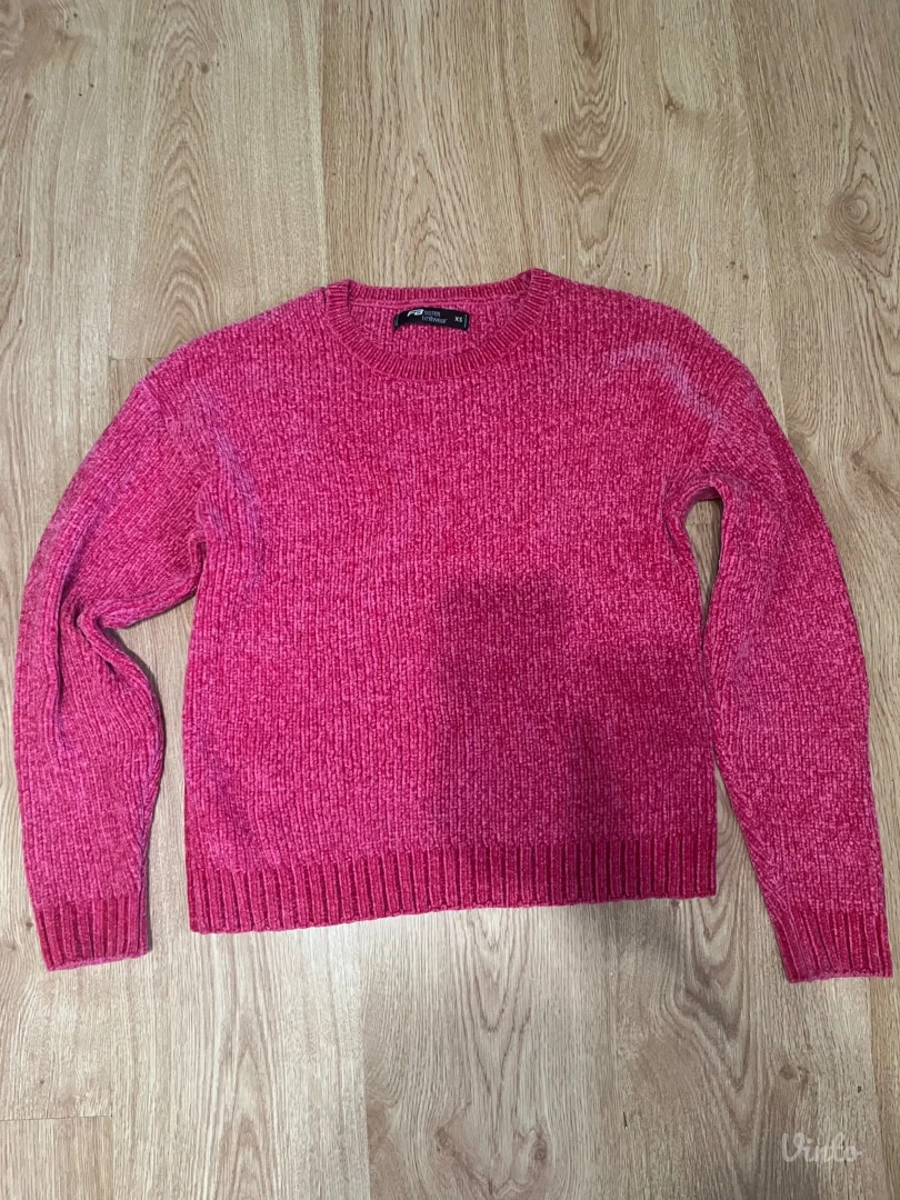 new yorker roze pleteni dzemper