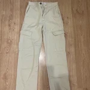 Stradivarius farmerke