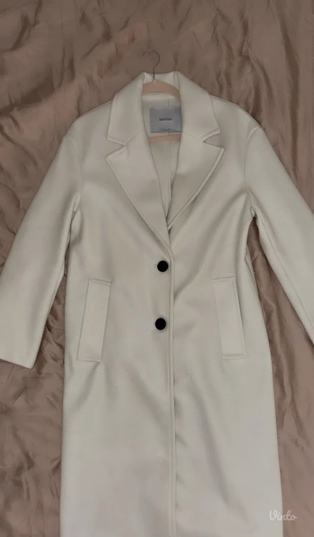 Bershka kaputiic☺️🤍