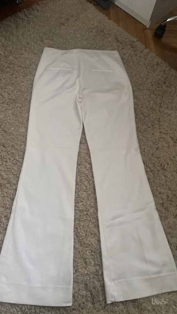 Zara pantalone