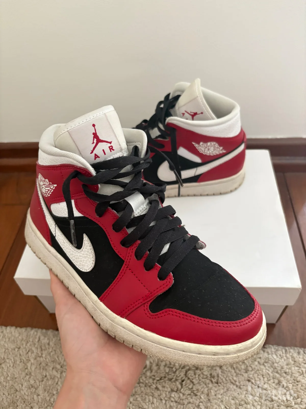 Nike Air Jordan 1
