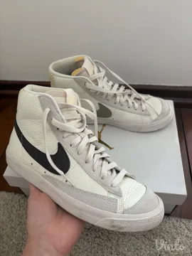 Nike Blazer