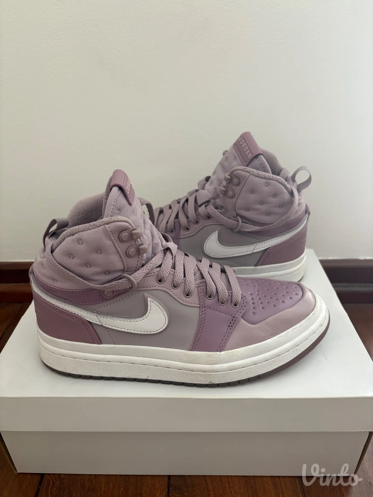 Nike Air Jordan 1 Purple