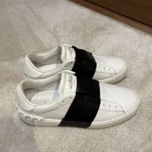 Original valentino patike