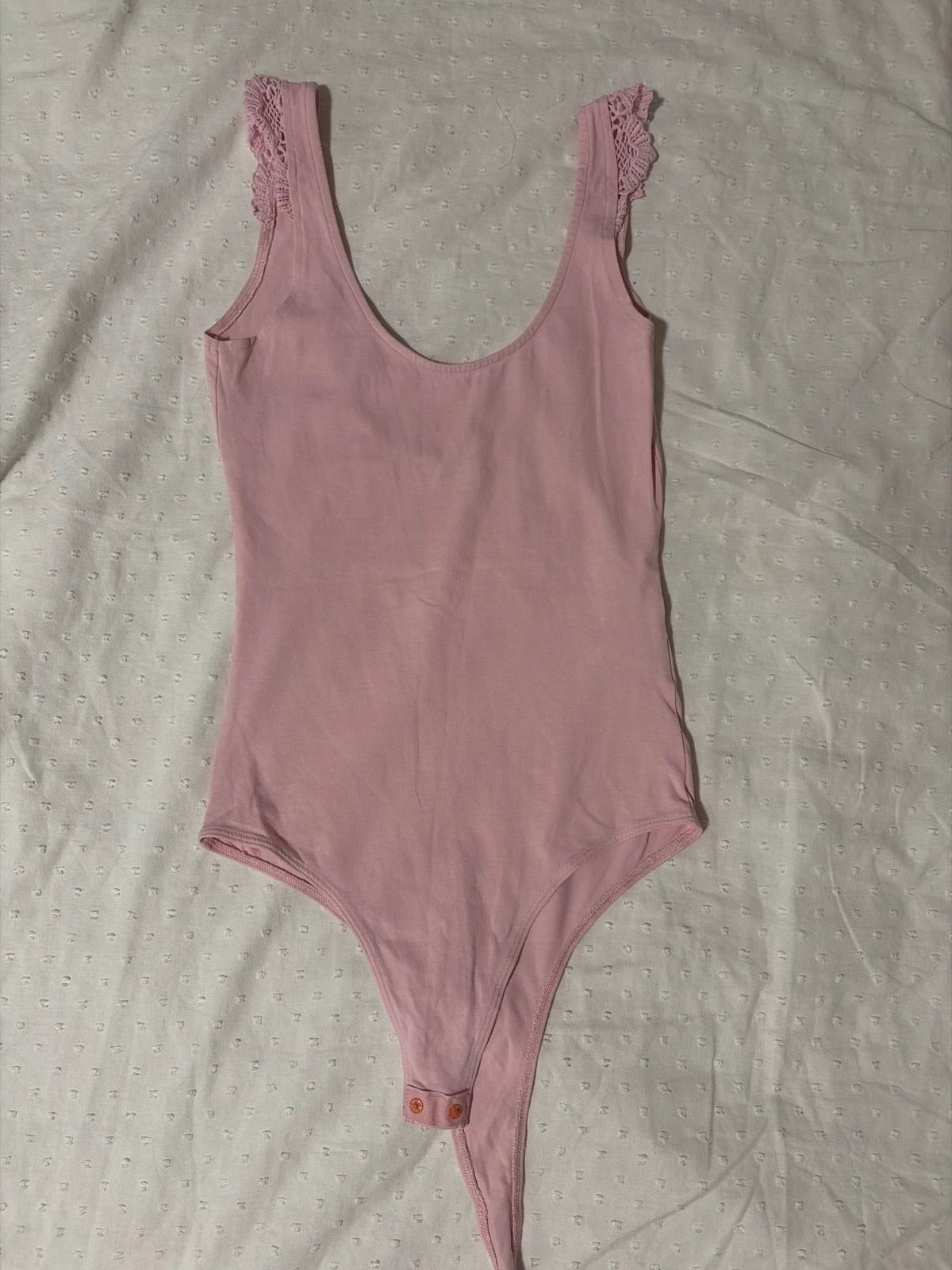 Roze cropp bodi