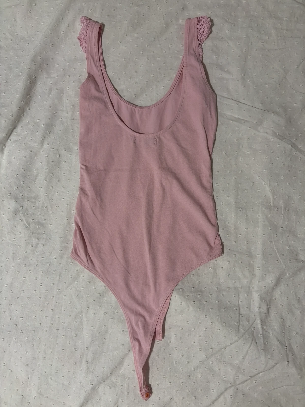 Roze cropp bodi