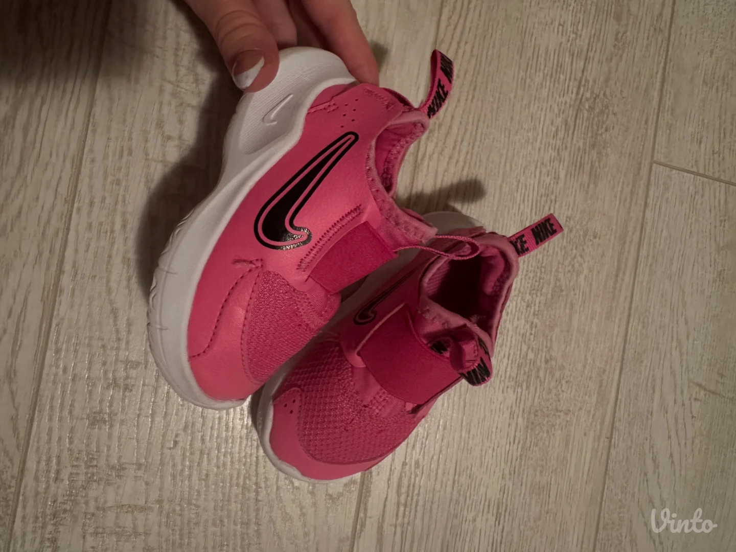 Nike patike - devojcica (br 22)