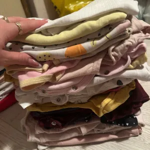 RASPRODAJA - devojčica 80-92