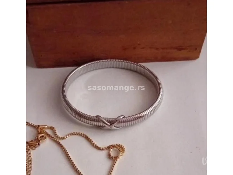 Narukvica nerdjajuci celik