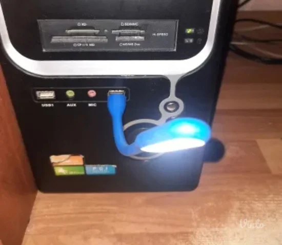 Led lampa za lap top